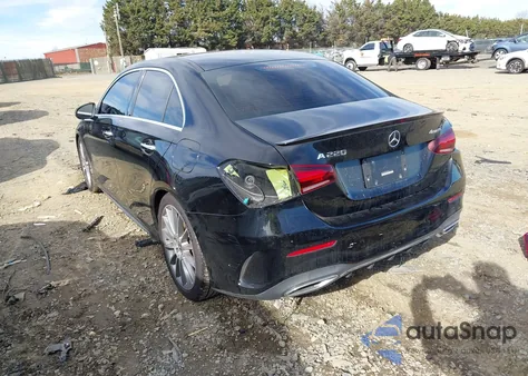 2020 Mercedes-Benz A 220 4Matic из США, поврежденный, VIN W1K3G4FB1LJ200222